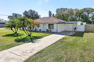 1810 S Park Ave, Melbourne, FL 32901 - Photo 2