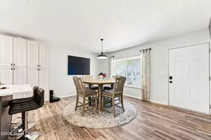 1810 S Park Ave, Melbourne, FL 32901 - Photo 8