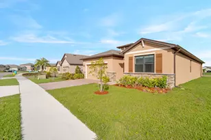 5388 Waterfall Pl, Grant-Valkaria, FL 32949 - Photo 6