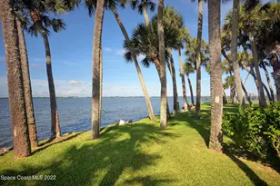 412 La Costa St, Melbourne Beach, FL 32951 - Photo 10