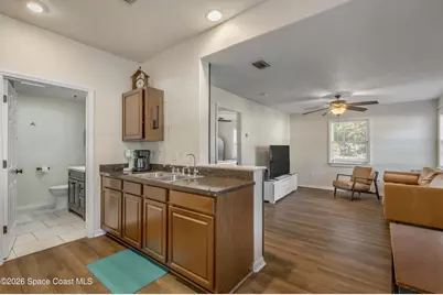 533 Blake Road, South Daytona, FL 32119 - Photo 14