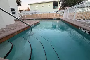 154 Crescent Beach Dr, Cocoa Beach, FL 32931 - Photo 4