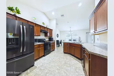 490 Tuloma Avenue SW, Palm Bay, FL 32908 - Photo 6