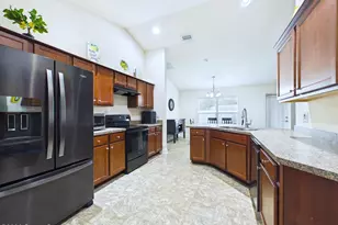 490 Tuloma Ave SW, Palm Bay, FL 32908 - Photo 6