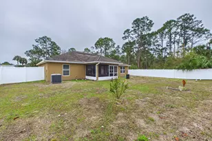 490 Tuloma Ave SW, Palm Bay, FL 32908 - Photo 32