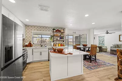 218 Cambridge Avenue NE, Palm Bay, FL 32907 - Photo 4