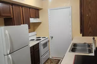 2101 Forest Knoll Dr NE, Palm Bay, FL 32905 - Photo 8