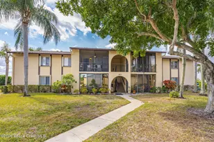 421 Pine Glen Ln, Lake Worth, FL 33467 - Photo 2