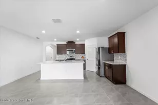458 Haleybury St SW, Palm Bay, FL 32908 - Photo 18
