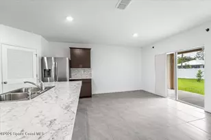 458 Haleybury St SW, Palm Bay, FL 32908 - Photo 8