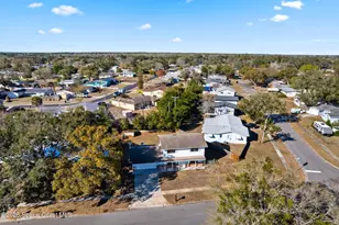 2400 Heritage Dr, Titusville, FL 32780 - Photo 28