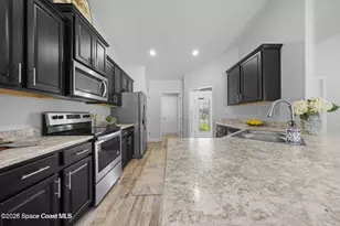 885 Micco St SW, Palm Bay, FL 32908 - Photo 6