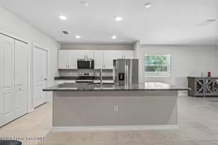 395 Sherman St SE, Palm Bay, FL 32909 - Photo 10