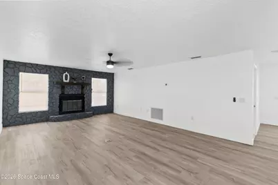 726 Cleaves Street SE, Palm Bay, FL 32909 - Photo 8