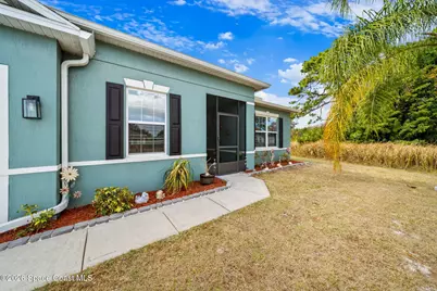 328 Charlotta Avenue SE, Palm Bay, FL 32909 - Photo 4