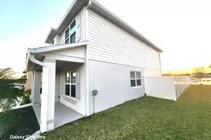 1043 Corbin Cir SW, Palm Bay, FL 32908 - Photo 2