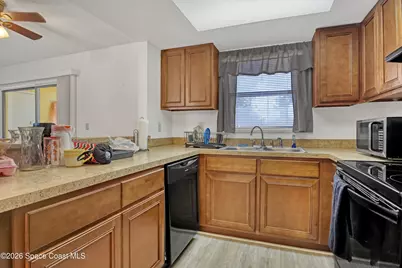 588 N Wickham Road #51, Melbourne, FL 32935 - Photo 10