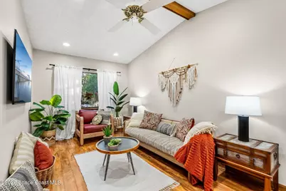 2370 Canterbury Lane, Melbourne, FL 32935 - Photo 18