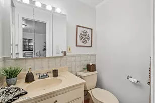 2370 Canterbury Ln, Melbourne, FL 32935 - Photo 22