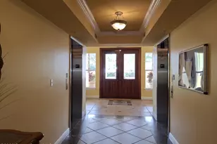 1437 Pineapple Ave, Melbourne, FL 32935 - Photo 8