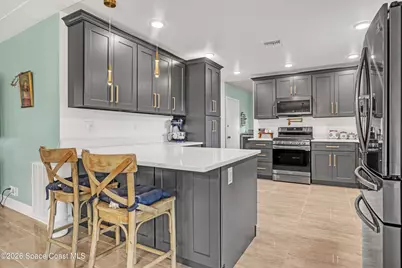 2307 Country Club Road, Melbourne, FL 32901 - Photo 10