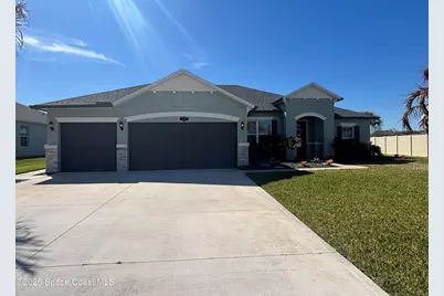 718 Lyndall Lane, Palm Bay, FL 32905 - Photo 2