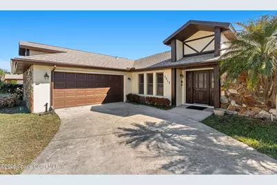 2213 Woodlawn Circle, Melbourne, FL 32934 - Photo 4