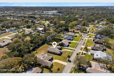 2213 Woodlawn Circle, Melbourne, FL 32934 - Photo 8