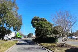 9001 Woodbreeze Blvd, Windermere, FL 34786 - Photo 4