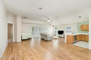 936 Tavernier Cir NE, Palm Bay, FL 32905 - Photo 10