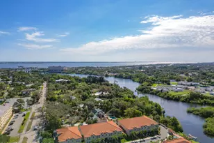 2240 Enjoya Ln, Melbourne, FL 32901 - Photo 2