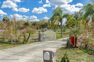 3375 Hield Rd, Melbourne, FL 32904 - Photo 30