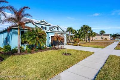 1099 Corbin Circle SW, Indialantic, FL 32903 - Photo 4