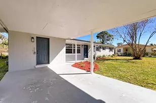 615 Hillcrest Ave, Titusville, FL 32796 - Photo 4