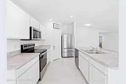 518 Gantry Street SW, Palm Bay, FL 32908 - Photo 10