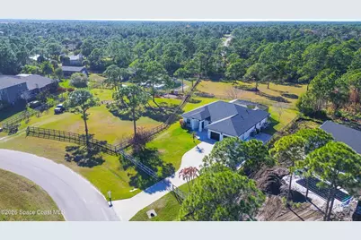 6920 Hacienda Drive, Grant-Valkaria, FL 32949 - Photo 44