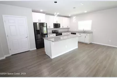 695 Boughton Way, West Melbourne, FL 32904 - Photo 4