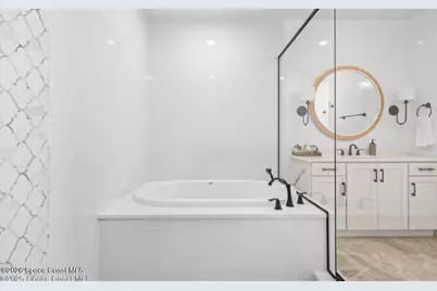 225 Strand Drive #307, Melbourne Beach, FL 32951 - Photo 14