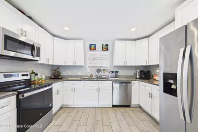 1300 Lester Court, Merritt Island, FL 32952 - Photo 18