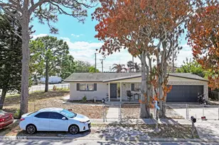 1300 Lester Ct, Merritt Island, FL 32952 - Photo 2