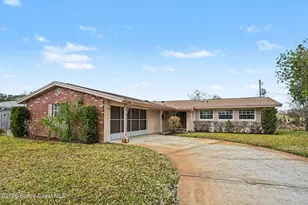 2340 Middlecoff Ct, Titusville, FL 32780 - Photo 4