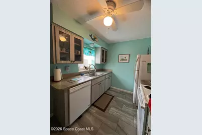 190 E Olmstead Drive #D5, Titusville, FL 32780 - Photo 6