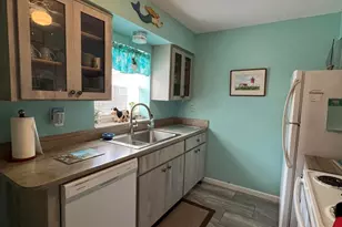 190 E Olmstead Dr, Titusville, FL 32780 - Photo 6