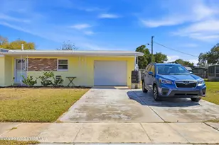 1354 S Stetson Dr, Cocoa, FL 32922 - Photo 2