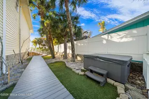 3450 S Atlantic Ave, Cocoa Beach, FL 32931 - Photo 8
