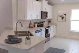 1066 Kylar Dr NW, Palm Bay, FL 32907 - Photo 4