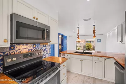 930 S Colonial Court #119, Indian Harbour Beach, FL 32937 - Photo 8