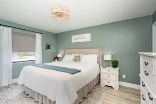 594 N Wickham Rd, Melbourne, FL 32935 - Photo 16