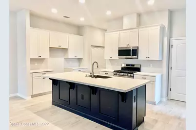 8101 Tethys Court, Melbourne, FL 32940 - Photo 4