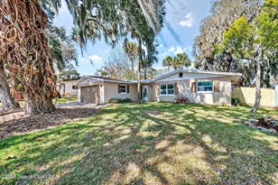 820 Hunter Park Pl, Titusville, FL 32780 - Photo 2